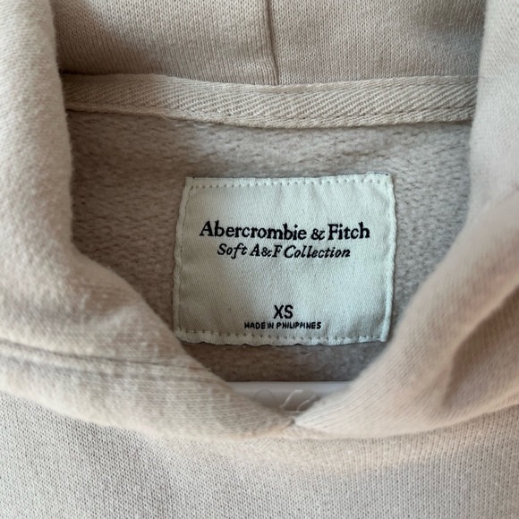Cropped Abercrombie & Finch Hoodie - Picture 3 of 3